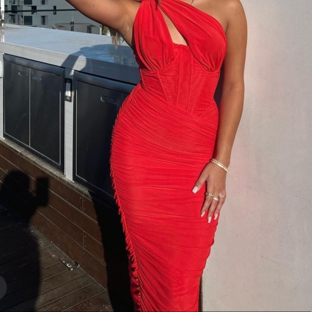 House of cb red dress